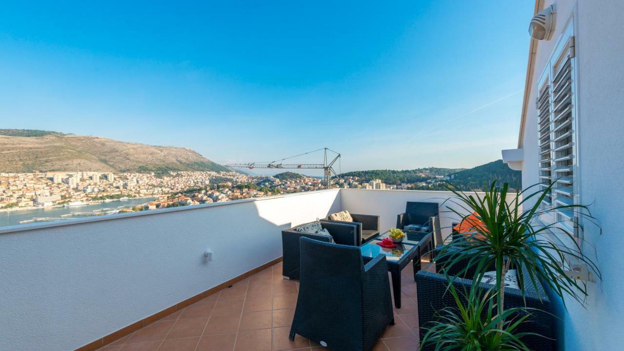 Majestic Lookout - Apartment Rixi Дубровник Экстерьер фото